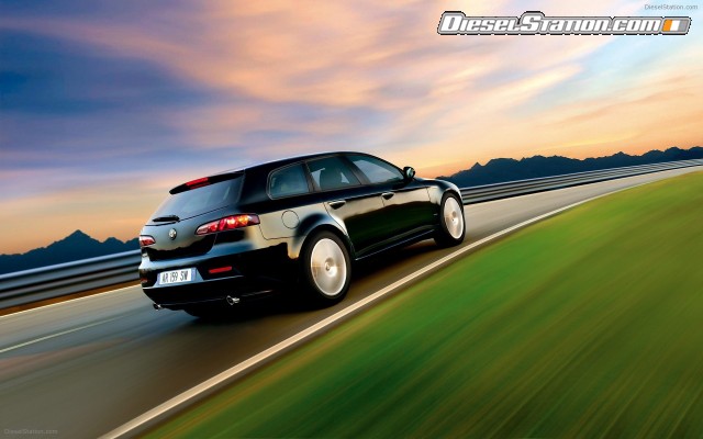 Alfa Romeo 159 Sportswagon Widescreen Picture #7 Alfa Romeo 159 Sportswagon Widescreen Picture #7